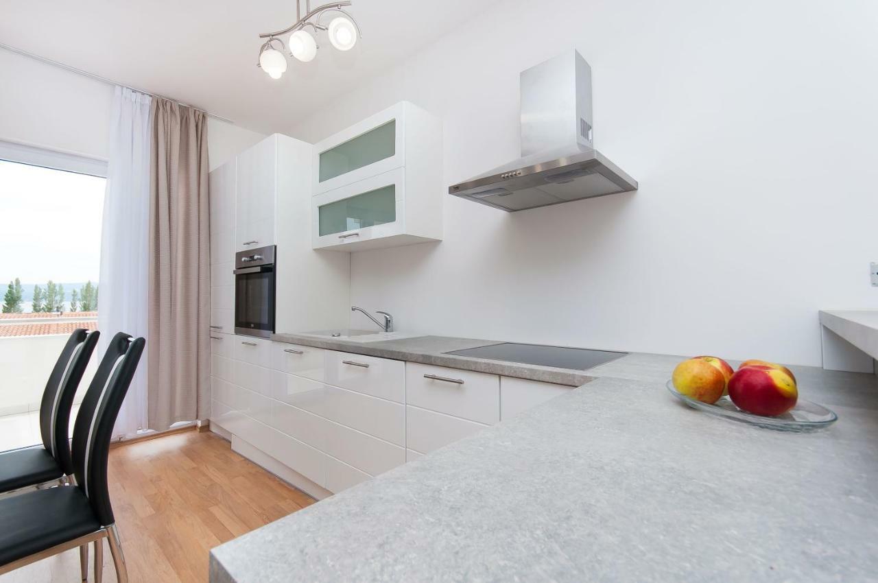 Apartman Mira- 奥米什 外观 照片